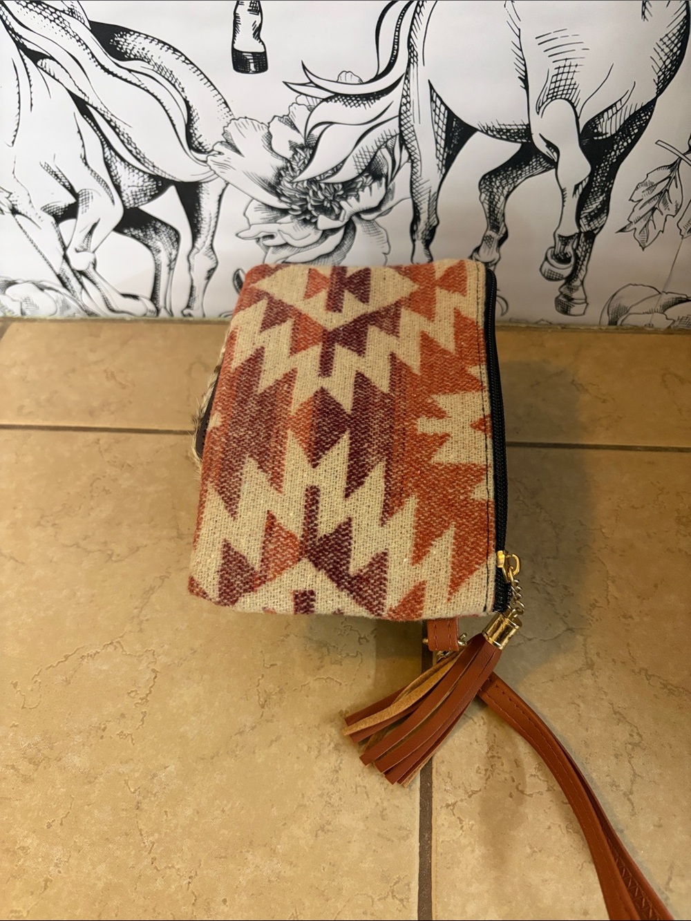 Women’s Southwestern Pattern Crossbody Bag - Rust & Cream
